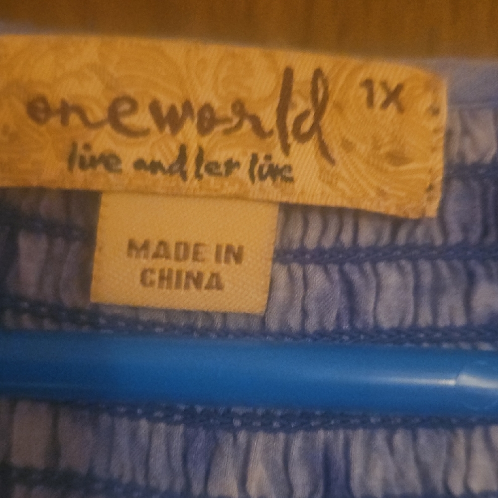 EUC ONE WORLD Tie-Dye Top - Picture 2 of 6